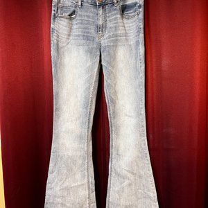 Flare/Bell Bottom Jeans